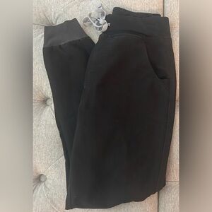 FIGS Womens Black Zamora Jogger Scrub Pants